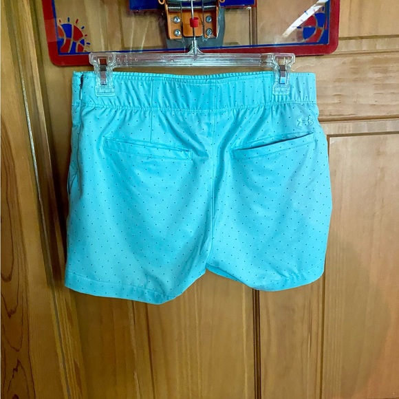 🔥UNDER Armour Polka Dot Shorts🔥 - Picture 2 of 10